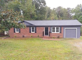 707 Roach St, Mayodan, NC 27027