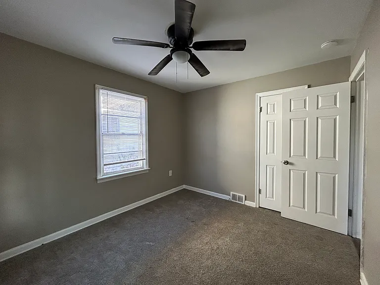 915 N Upland Ave — Photo 9