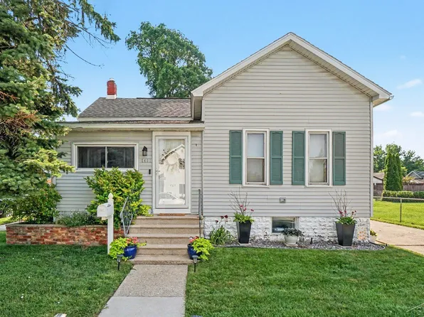 1401 Wilson St, Bay City, MI 48708