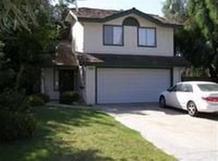 9824 N Canyon Creek Ln, Fresno, CA 93730