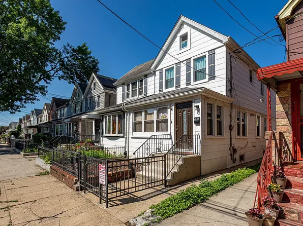 586 E 42nd St, Brooklyn, NY 11203