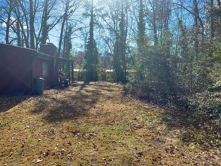 3930 Montclair Rd — Photo 4