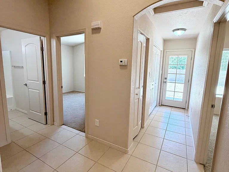 10837 S Madero St — Photo 6