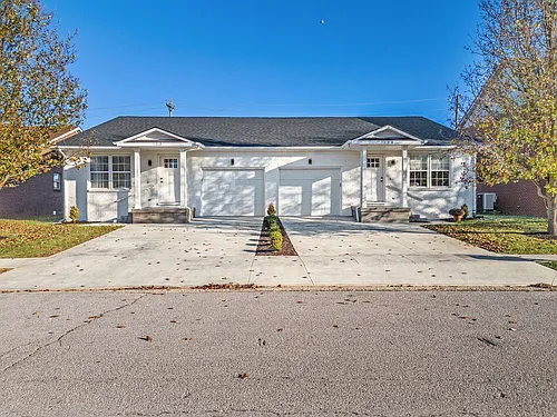 154 Garnet Dr Photo 1