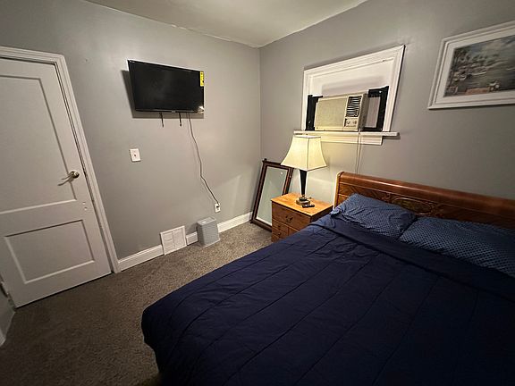 5th image of 12421 Benham Ave #1