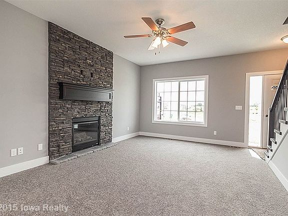 2nd image of 9463 Cedarwood Ct