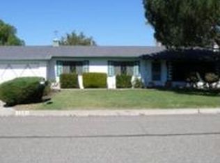 1561 Mountain View Dr, Solvang, CA 93463