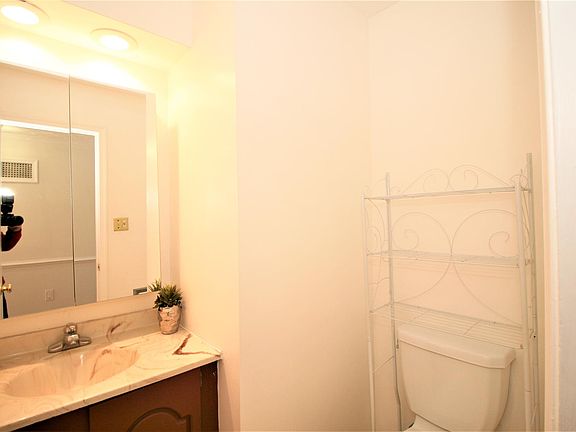4th image of 8817 N Westland Dr