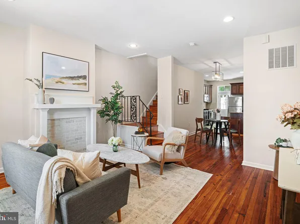 4021 Dexter St, Philadelphia, PA 19128