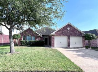 12819 Canyon Echo Dr, Houston, TX 77065