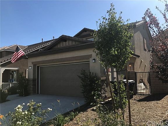 3rd image of 17594 Perilla Dr