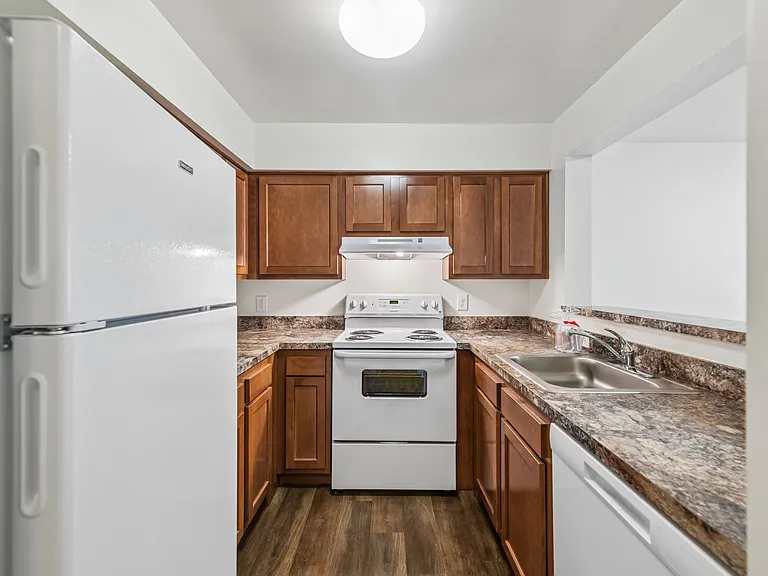 Randolph Village Senior Apartments — Photo 29
