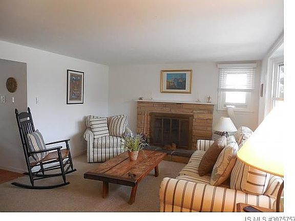 5th image of 321 Leeward Ave