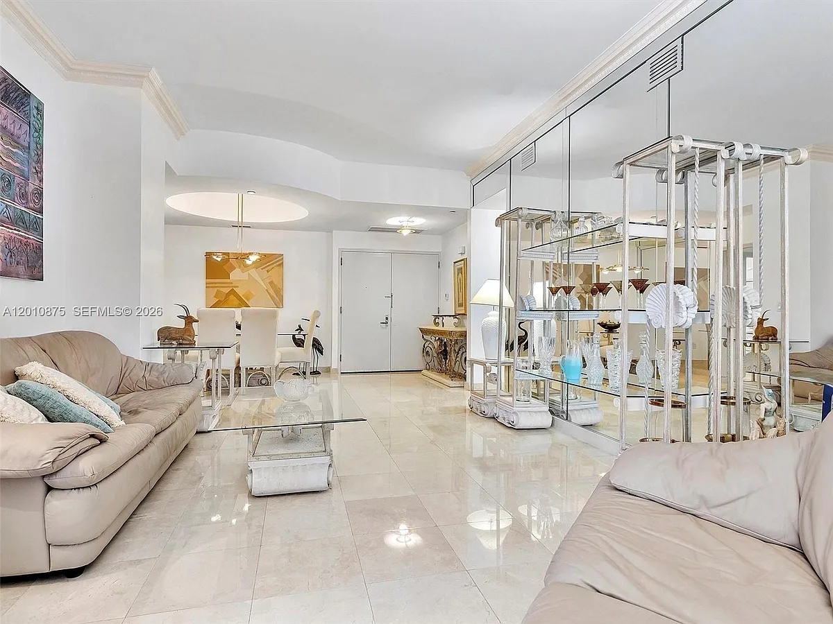 Building Photo - 8925 Collins Ave #12D