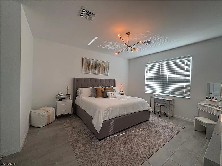 2458 Orchard St — Photo 24