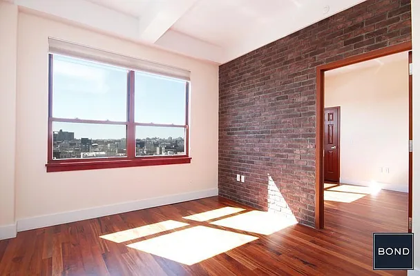 Rented by Bond New York | media 10