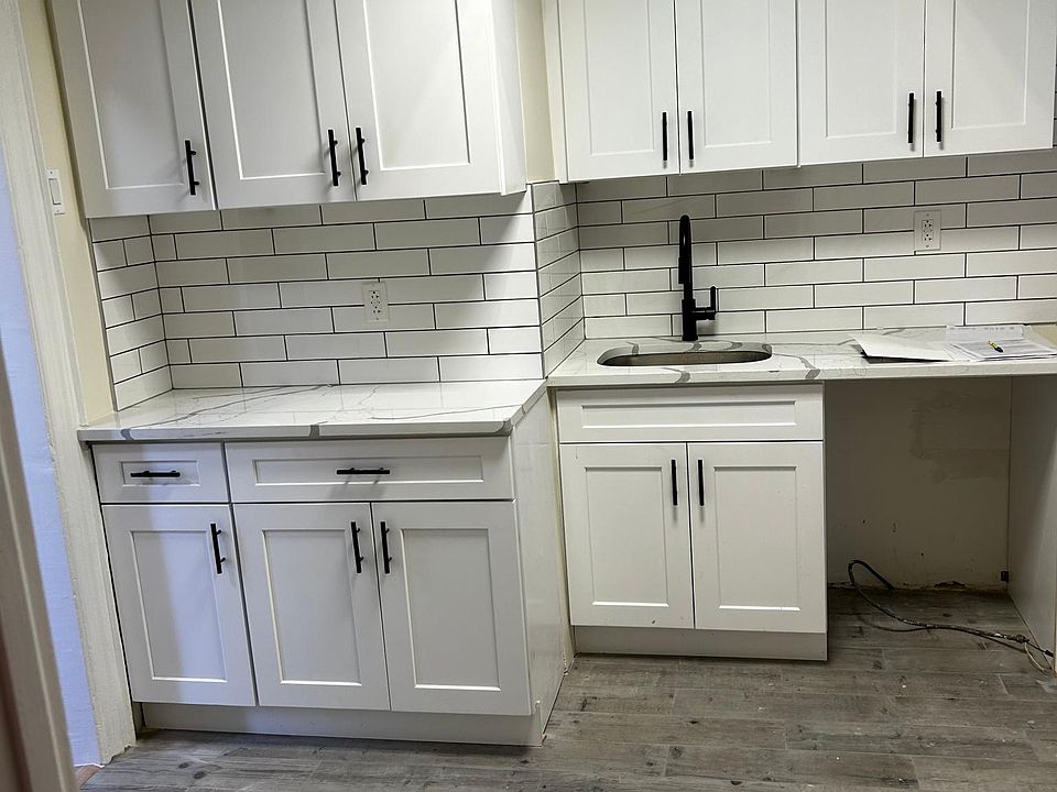1st image of 2334 Esplanade Ave #1