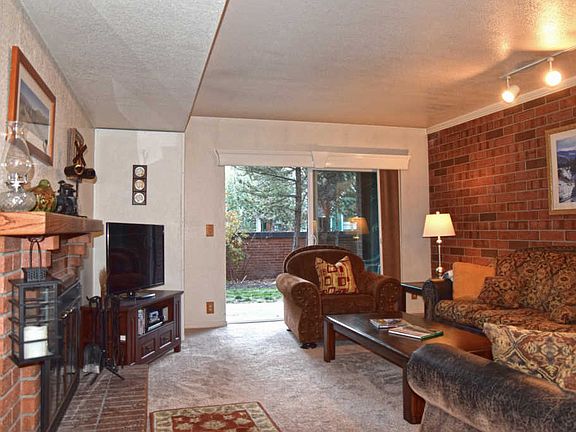 3rd image of 950 Park Ave #115