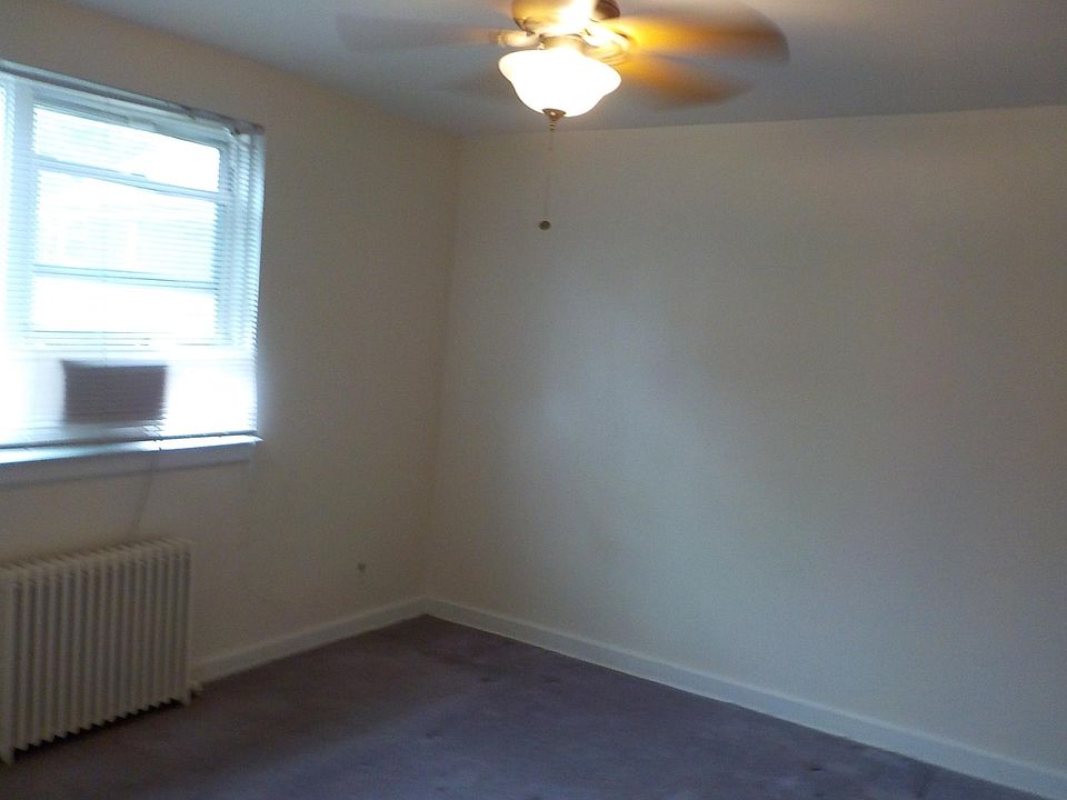 1st image of 261-83 Langston Ave #2