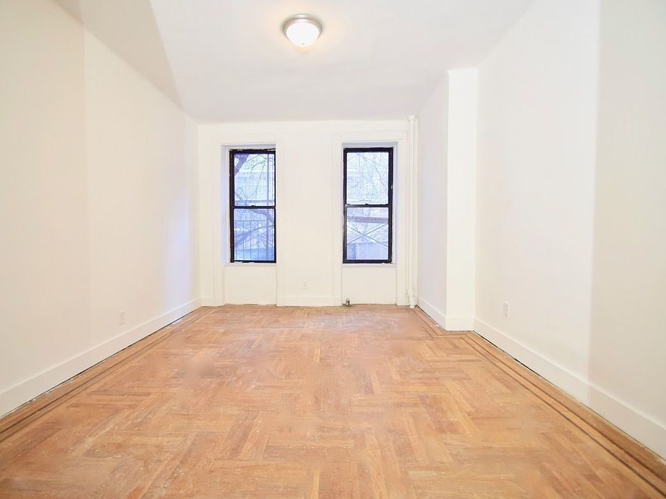 1st image of 221 E 88th St Frnt 2