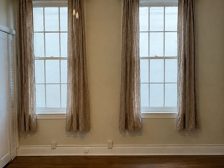 1116 E Main St #1 — Photo 10