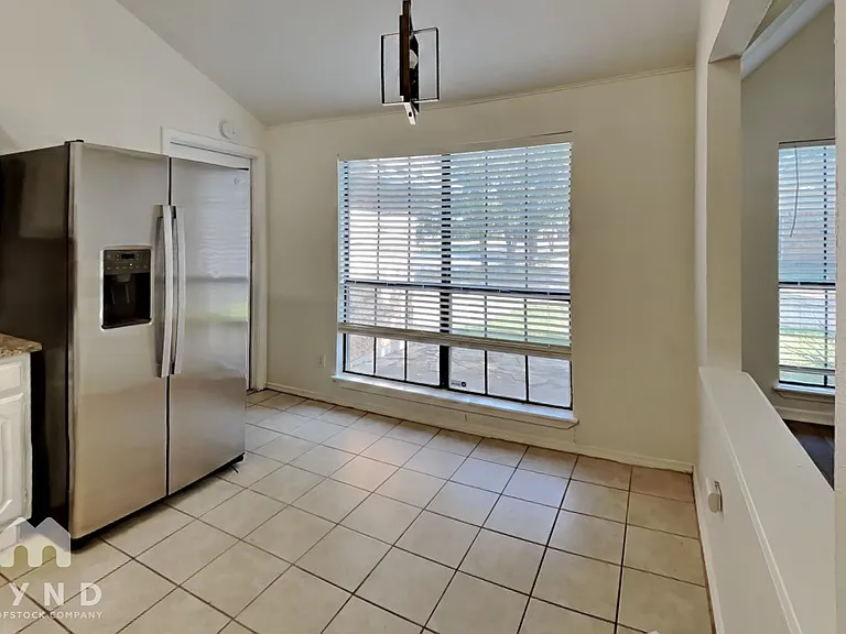 6708 Oriole Ct — Photo 7
