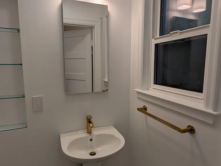 664 Arguello Blvd — Photo 7