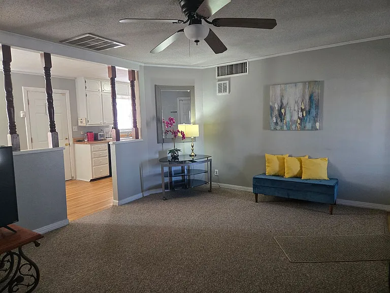 1205 W Hermosa Dr — Photo 4