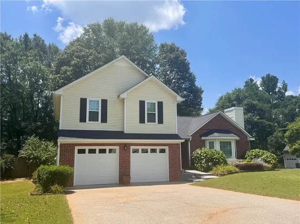 6920 Greenfield Ln, Cumming, GA 30028