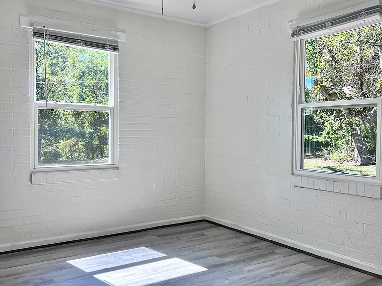 6676 FM 2767 — Photo 3