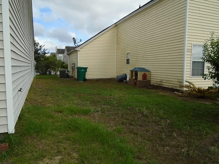 153 Pickett Creek Ln — Photo 25