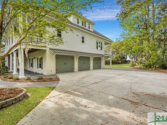 3rd image of 105 Herb River Drive