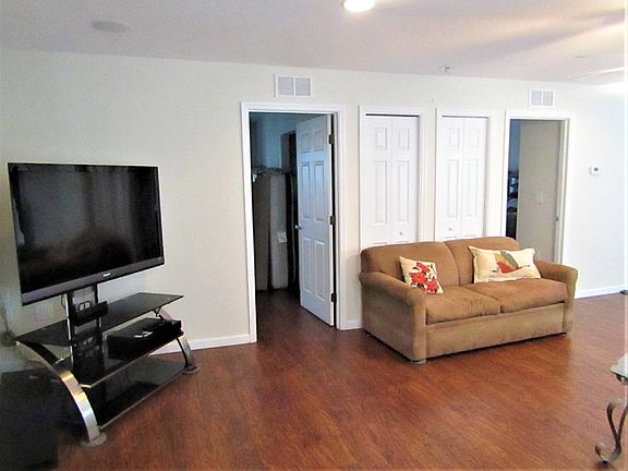 5th image of 447 Arnold Palmer Dr