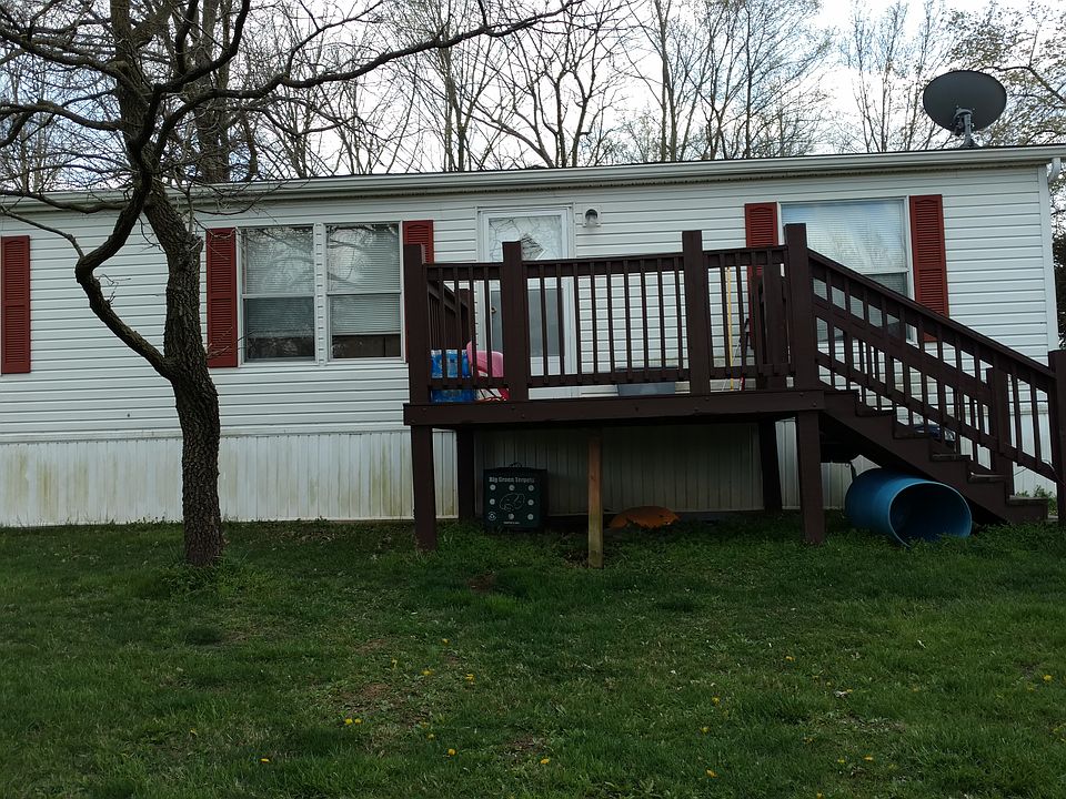 2nd image of 3078 Creek Rd