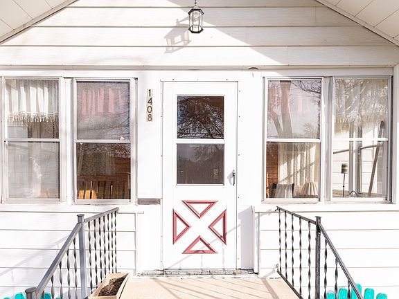 5th image of 1408 N Washington St