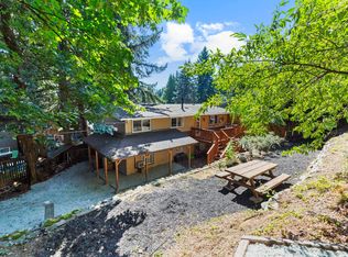 8258 Viola Pl, Mission, BC V2V5P4