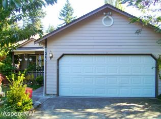 8715 John Dower Rd SW, Lakewood, WA 98499