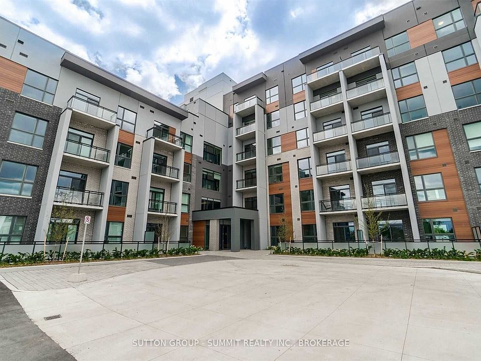 1st image of 95 Dundas St W #409