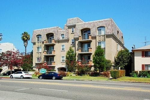 2nd image of 2810 S Sepulveda Blvd APT 202