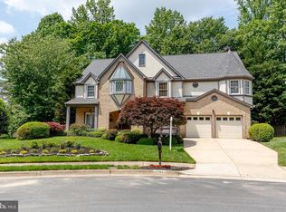 5362 Anvil Ct, Fairfax, VA 22030