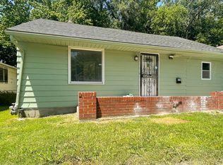 4426 Woodland Ave, Kansas City, MO 64110
