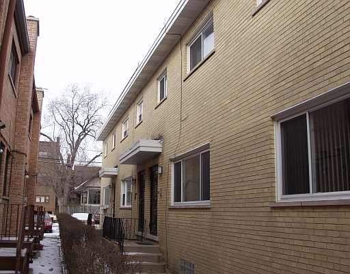 1st image of 1542 W Fargo Ave Unit D