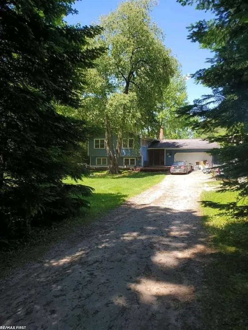 12140 Rattalee Lake Rd photo 1