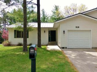 910 Saddle Rdg, Portage, WI 53901