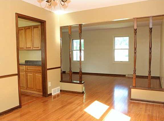 5th image of 7039 Crosscreek Dr