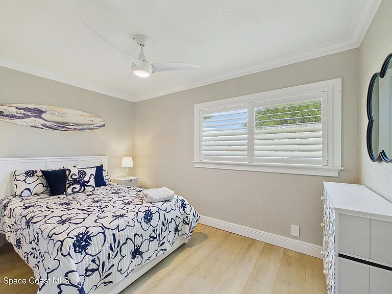 172 E Dover St — Photo 34