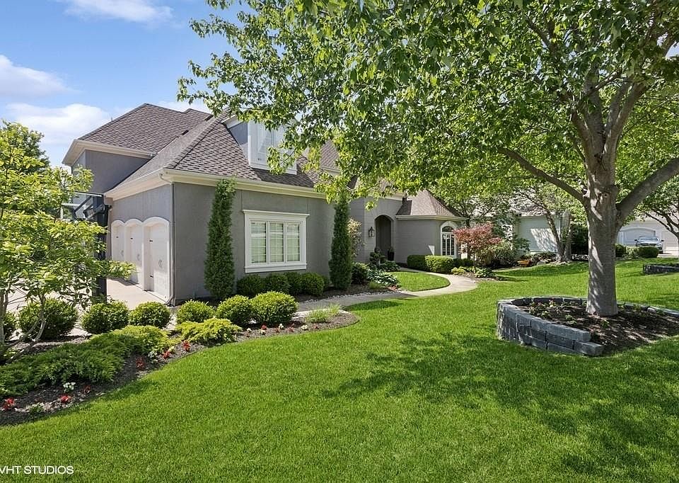 14112 Meadow Ln, Leawood, KS 66224 Zillow
