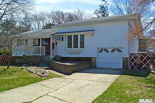 1st image of 28 Hughes Ln