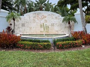La Via, Hollywood, FL 33024
