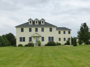 1180 Greenbrier Blvd, Forsyth, IL 62535